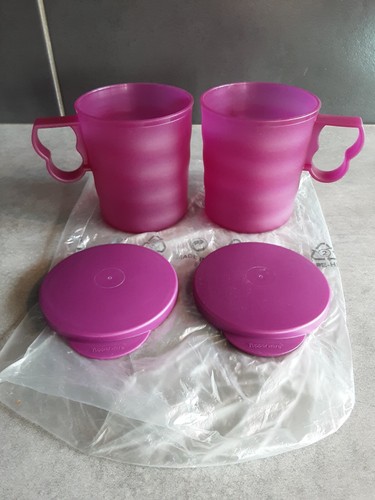 Lot grandes tasses avec