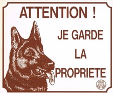 PLAQUE  ATTENTION JE MONTE LA