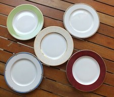 5 assiettes à dessert en