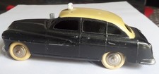 DINKY 24X FORD VEDETTE TAXI