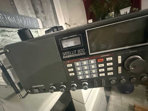 Grundig satellit 800 - grundig,