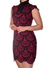 Robe moulante col montant taille S victorienne baroque dentelle noire rouge