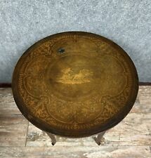 Joli guéridon en marqueterie