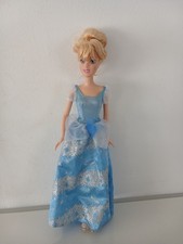 Poupée Disney Cendrillon 2005
