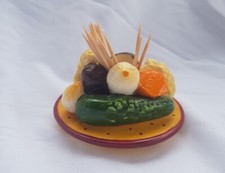 Pot pour piques à cocktail apéritif,  légumes barbotine peint à la main