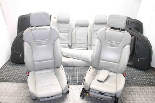 Audi avant 8e5 intérieur - audi,