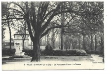 92  VILLE D AVRAY  LE MONUMENT