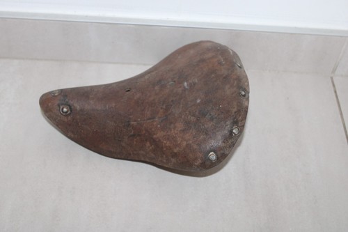 Selle femme cuir 1940 s - cuir, 1940's
