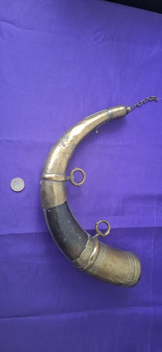 Ancienne grande poire poudre - poire, a