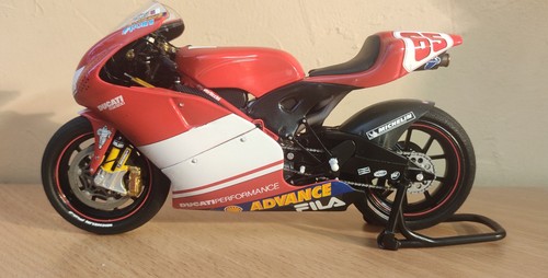 Motogp minichamps ducati - minichamps,