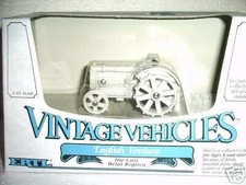1/43 English Fordson Tractor