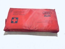 4b0860281 Trousse de premiers