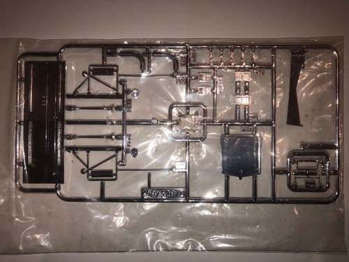 Revell pièces de - 1/25,