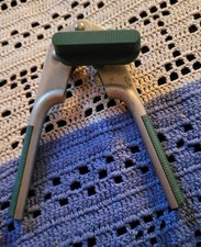 ANCIEN OUVRE BOÎTE POUR