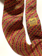 HERMES VINTAGE WAVY CARPET TIE
