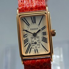 Montre pour femme TISSOT A222