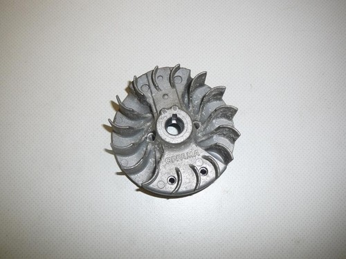 Volant magnétique taille haie - taille,