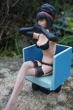 PU15  FIGURINE PIN UP SM  NE