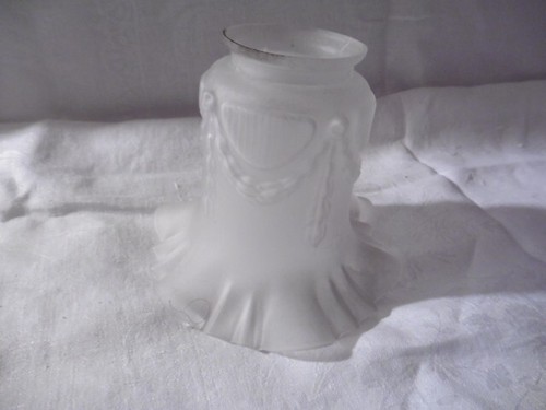 Ancienne tulipe verre depoli - ancienne,