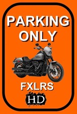 plaque " PARKING ONLY HARLEY
