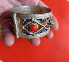 Maroc bracelet berbère en métal émaillé.