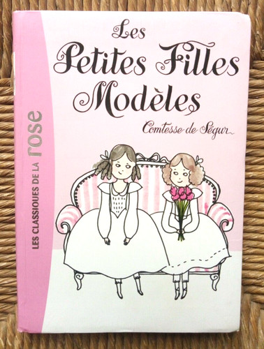 Livre les petites filles - petites,