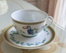 Tasse à thé et soucoupe