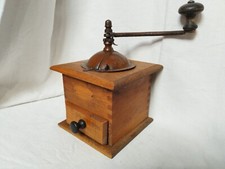 Ancien Moulin à Café Manuel