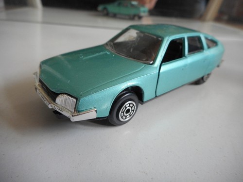 Norev jet car - cx, 2200
