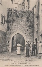FRANCE  LA TURBIE Carte Postale  Vestiges Vieux Remparts  Vieille Porte Romaine