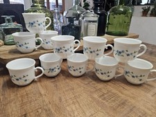 Lot 12 Tasses Myosotis Arcopal