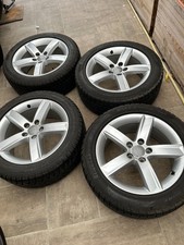 pack 4 roues Audi A4  , jantes alu 17 pouces pneus neige / hiver 215/55R17