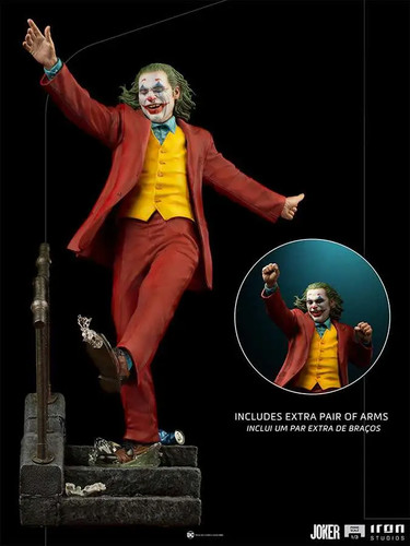 Batman statue the - dc, joker