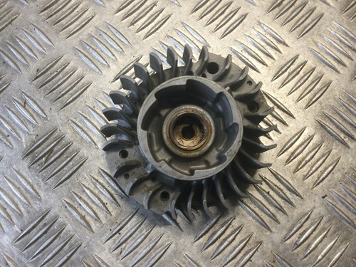 Volant moteur pour - volant,