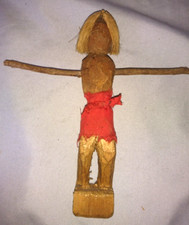 ANCIENNE STATUETTE POUPEE