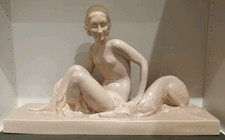 Statue En Céramique Art Déco Femme Nue Et Son Lévrier Signé : LEMANCEAU.