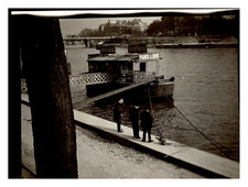 Paris, quais de Seine, "Petit Journal", "Pianos A.Bord" Vintage silver print T