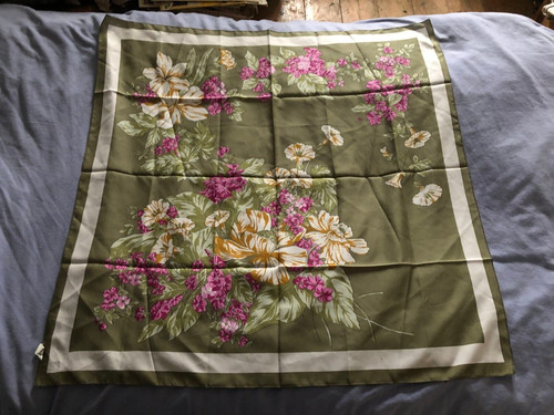 Foulard theme fleurs - foulard,