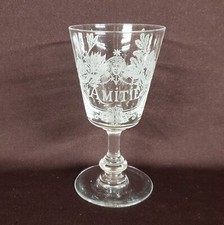 Mignifique verre sur pied