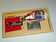 VAN NUYS VINTAGE BEAU ZIPPO