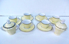 DINETTE ANCIENNE EN PORCELAINE