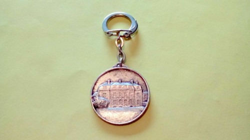 Ancien porte cles oncf - porte, train