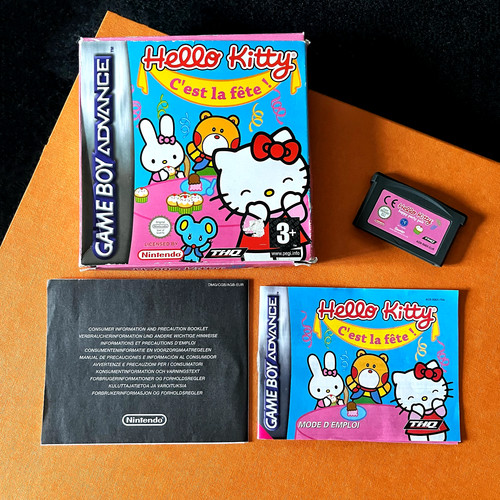 Hello kitty est fête - fête,