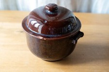 Bol avec couvercle ancien