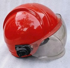 CASQUE DE POMPIER ROUGE MSA FLEGO TYPE-A TAILLE-52-64 POUR MSA MAKE BY USA