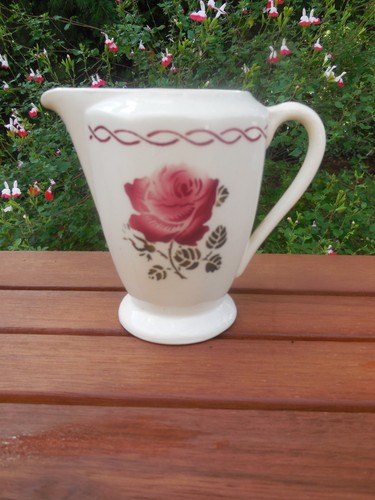 Joli crémier pot lait - pot,