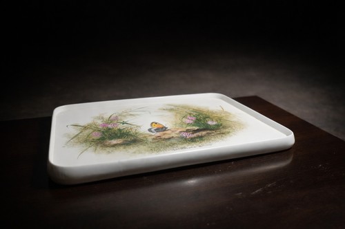 Petit plateau décoratif