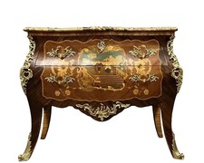 Commode sauteuse galbée