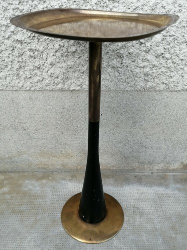 Vide poche sur pied - , design