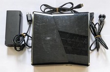 Console Microsoft XBOX 360 SLIM Brillant 250Go Modèle 1439 + Alimentation - PAL+